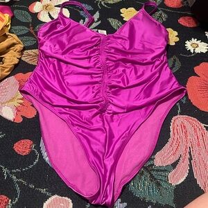 Good American shiny purple bodysuit